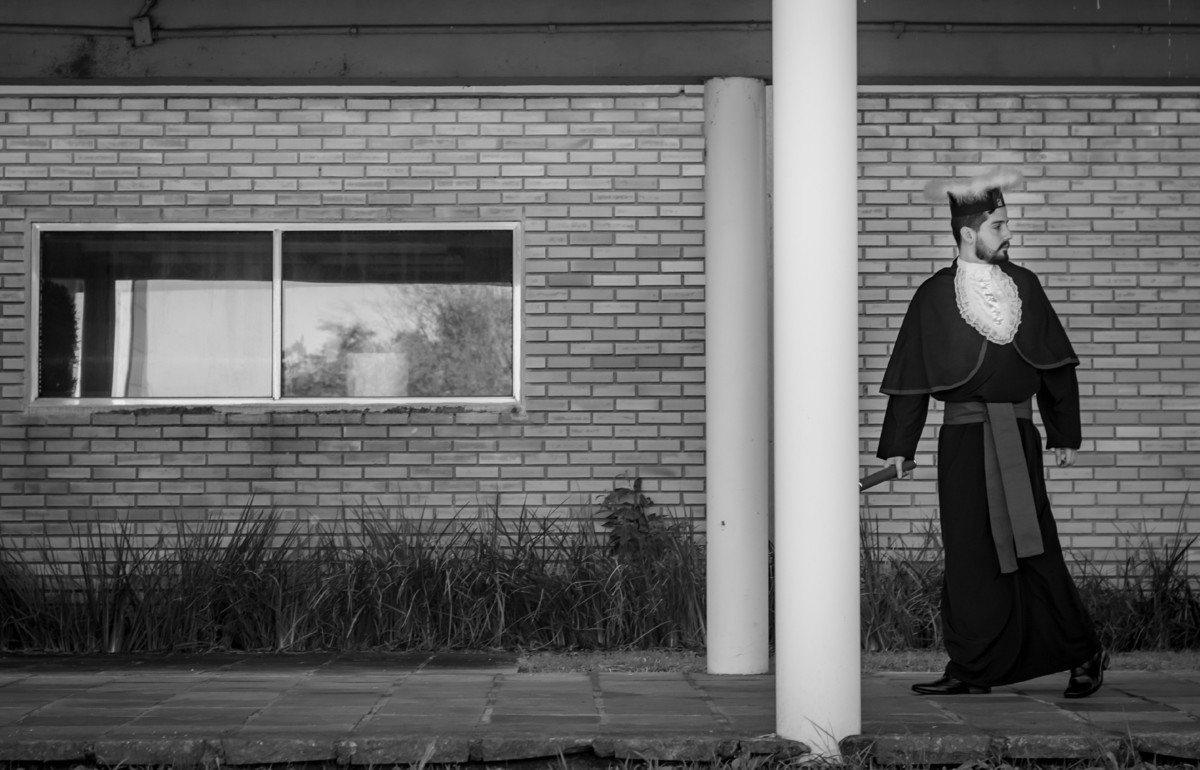 ensaio de formatura franklin fernandes ensaio de formatura na ulbra universidade luterana do brasil ciencia da computacao redes informatica franklin fernandes fotografo profissional casal boeira sao leopoldo formando canoas rs olha pra trás
