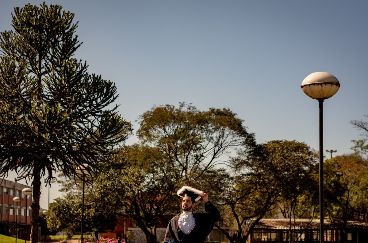 ensaio de formatura franklin fernandes ensaio de formatura na ulbra universidade luterana do brasil ciencia da computacao redes informatica franklin fernandes fotografo profissional casal boeira sao leopoldo formando canoas rs lago da ulbra
