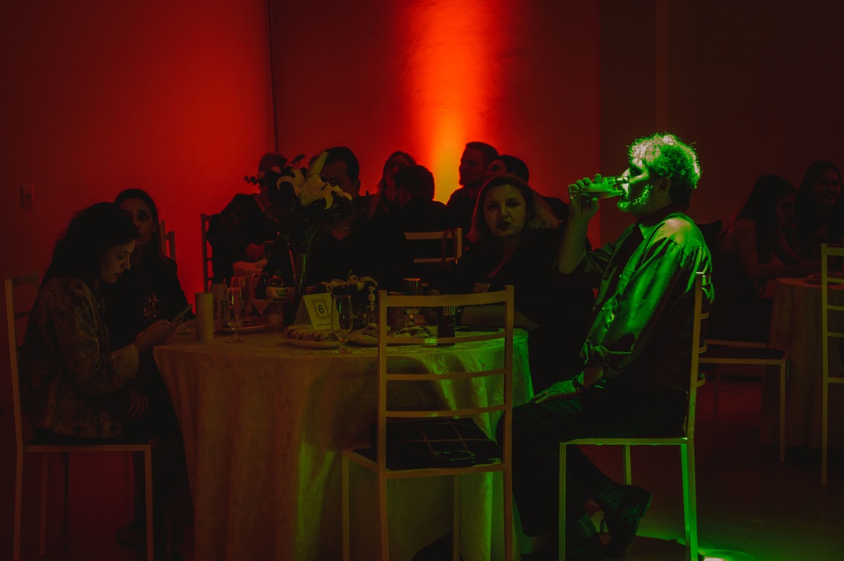 fotografo de debutante em sao leopoldo festa de 19 anos 15 anos 19th em estancia velha viva multieventos manu jaeger casal boeira fotografia luz verde