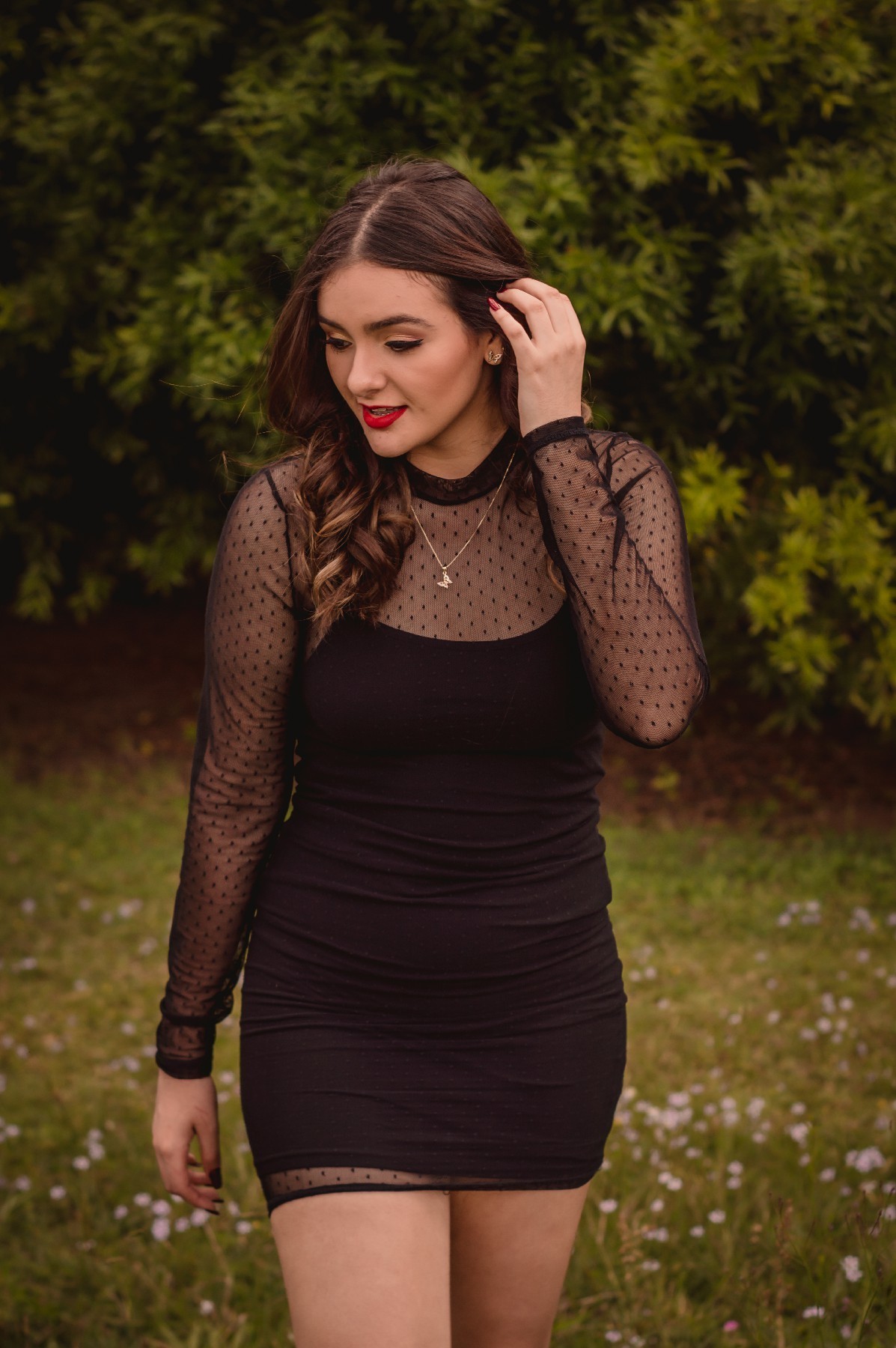 fotografo de debutante em sao leopoldo ensaio de 15th em porto alegre poa jardim botanico book externo izadora martins rio grande do sul casal boeira fotografia caminhando