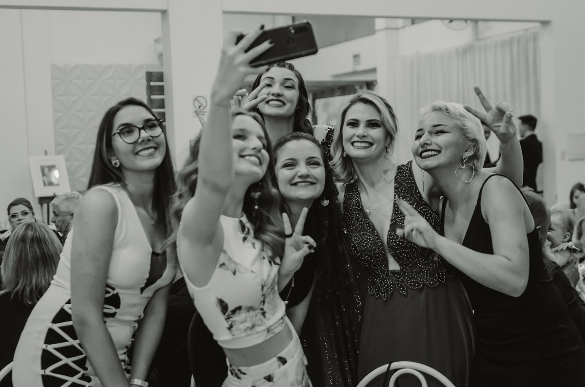 fotografo de debutante em sao leopoldo fotos de 15th festa tutti frutti sao leo rs rafaela lampert tnt drink balada vestido azul espaco ela casal boeira