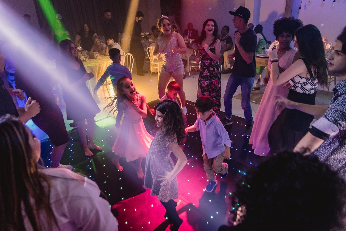 festa de 15th em estancia velha fotografo de debutante em sao leopoldo rs le joli beauty salao aquarium festas e eventos casal boeira