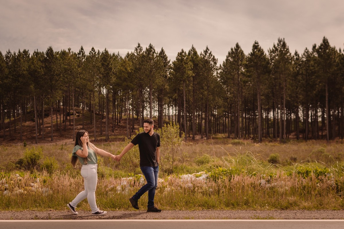 pre wedding jennifer e gabriel ensaio de casal em sao francisco de paula canela gramado lages de pedra serra gaucha fotografo de casamento em sao leopoldo casal boeira