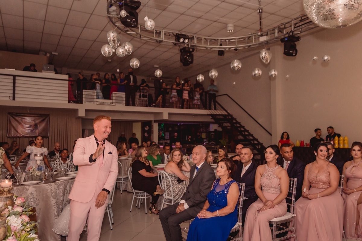 fotografo de casamento em sao leopoldo rio grande do sul casamento em estancia velha aquarium casal boeira fotografias desejadas e verdadeiras casamento na aquarium festas e eventos salao de beleza estefania sturmer vestido de noiva terno rosa boeira
