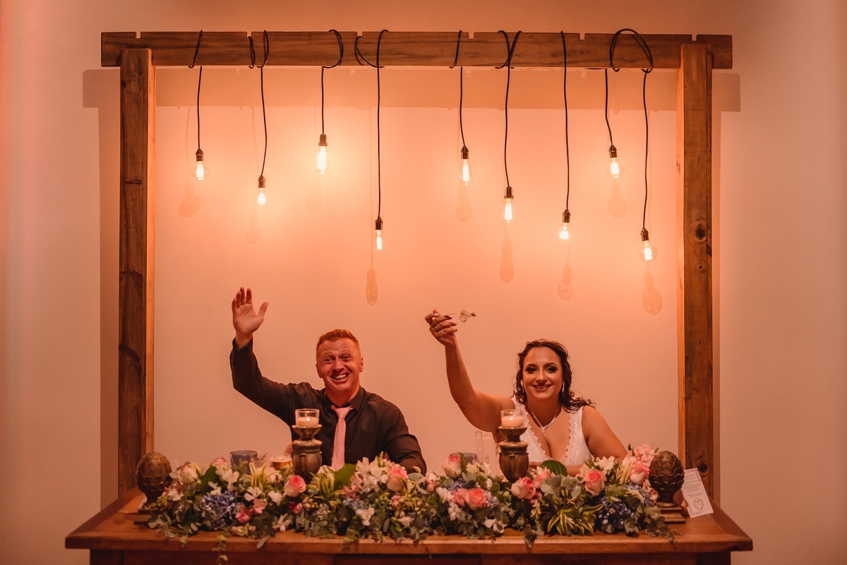 fotografo de casamento em sao leopoldo rio grande do sul casamento em estancia velha aquarium casal boeira fotografias desejadas e verdadeiras casamento na aquarium festas e eventos salao de beleza estefania sturmer vestido de noiva terno rosa boeira