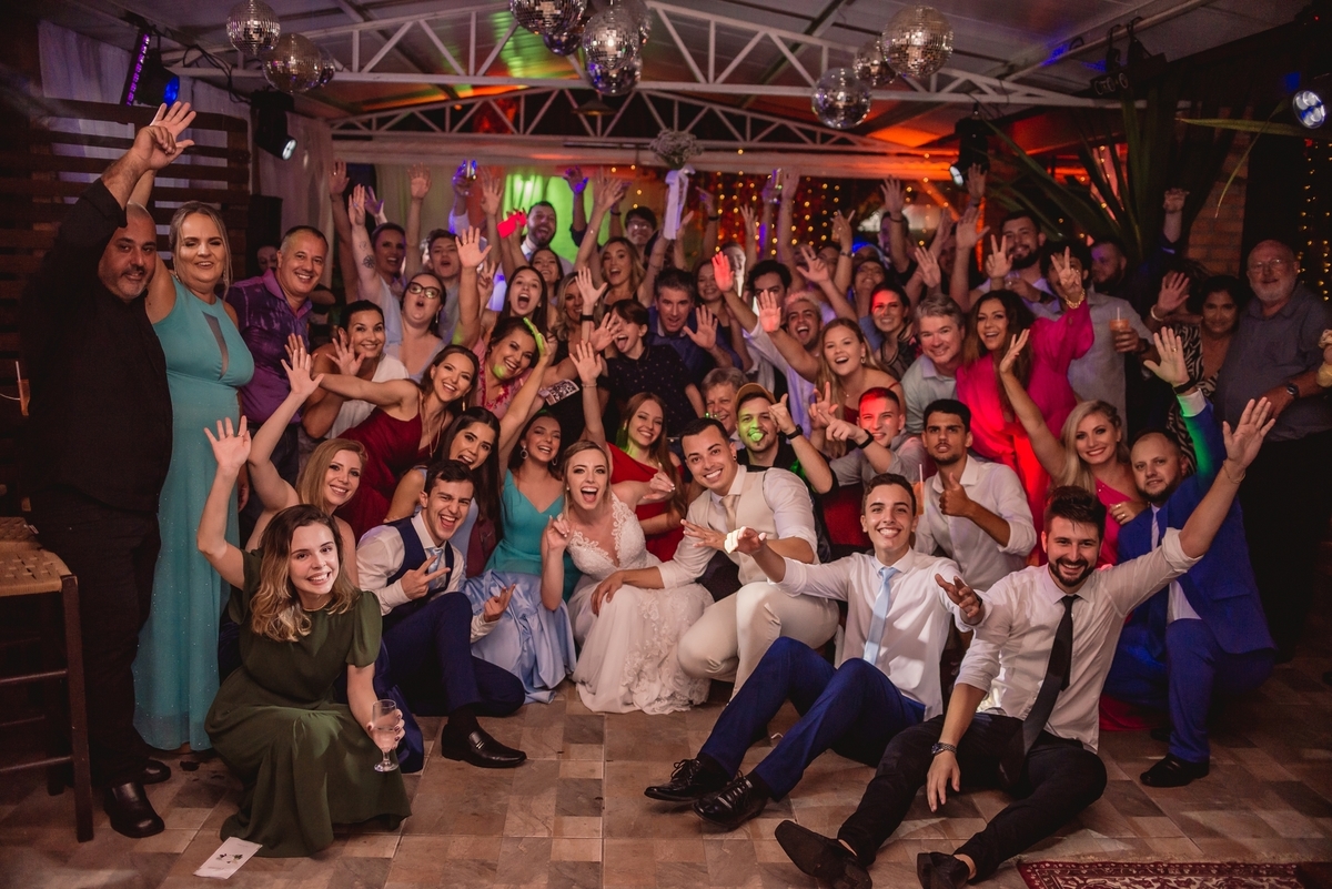 wedding eduarda e davi fotografo de casamento em sao leopoldo rs steigen eventos blend spartan chuva fotografia wedding casal boeira casamento na chuva temporal arco iris festa dança especial homenagem lava pés fotografo wedding sao leo nh rs sl boei