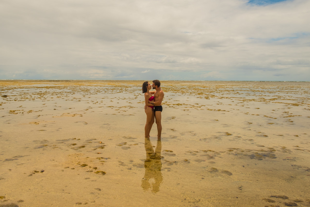 Praia de Bainema Ilha de Boipeba Casal apaixonado 