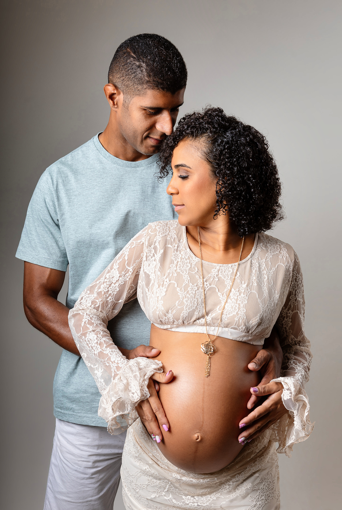 Ensaio papai e mamãe em estúdio