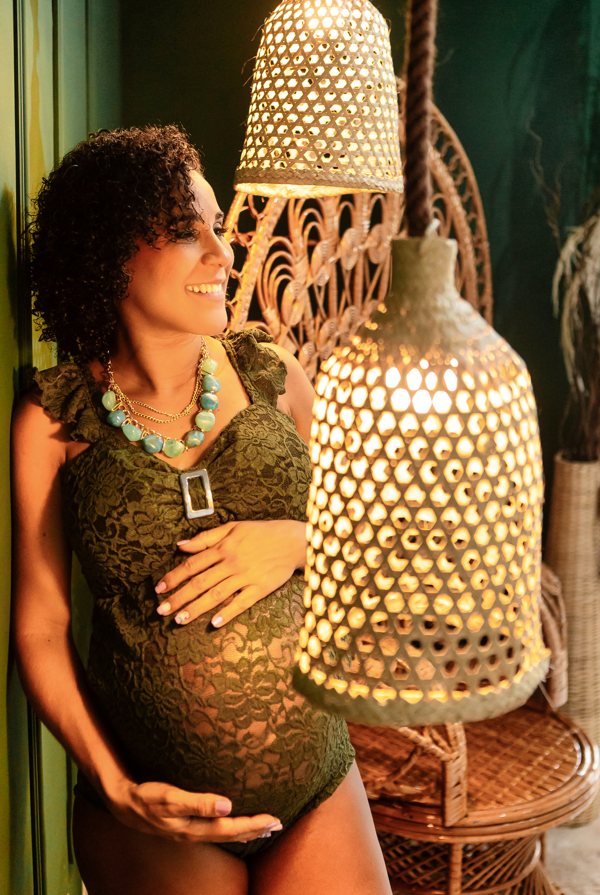 Ensaio de gestante em estúdio