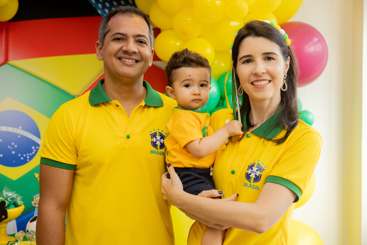 aniversariante com seus pais