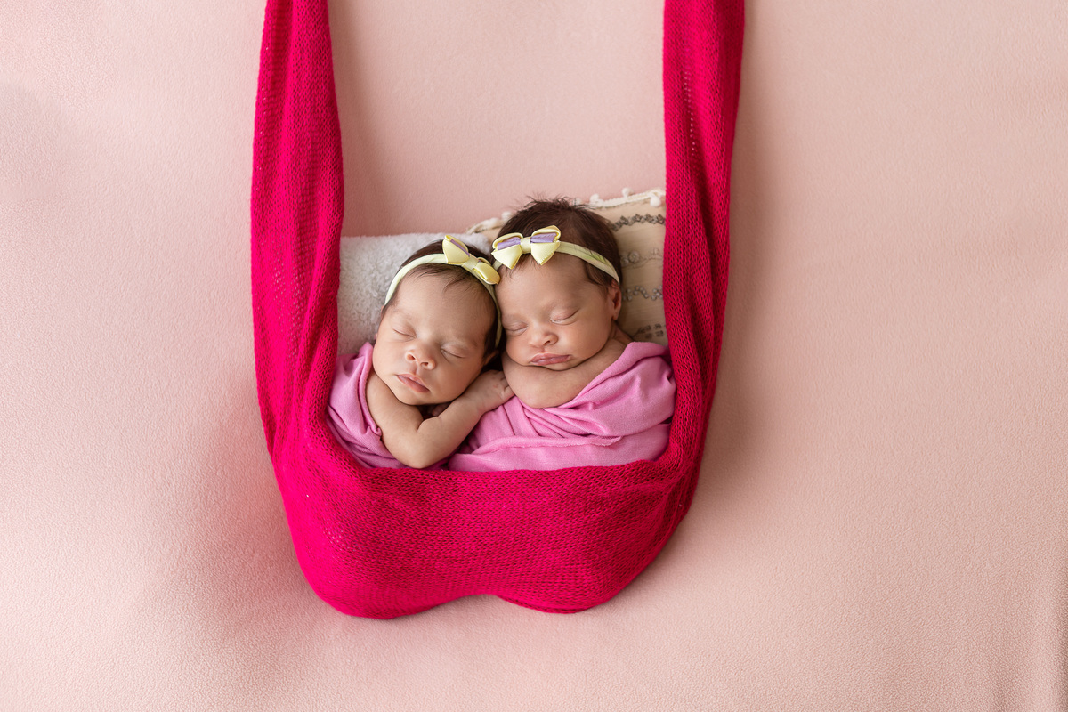 wrap newborn gêmeas formato de balanço