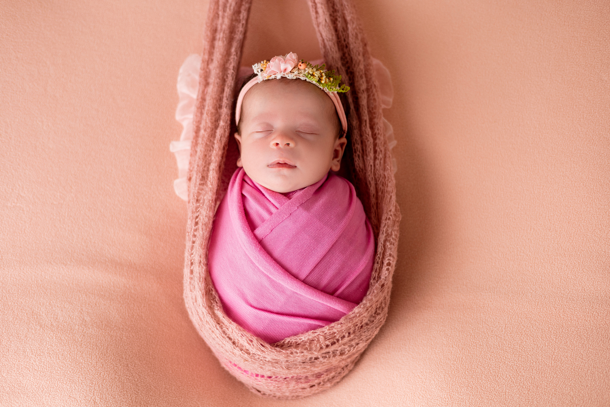 wrap newborn rosa e com manta rosa