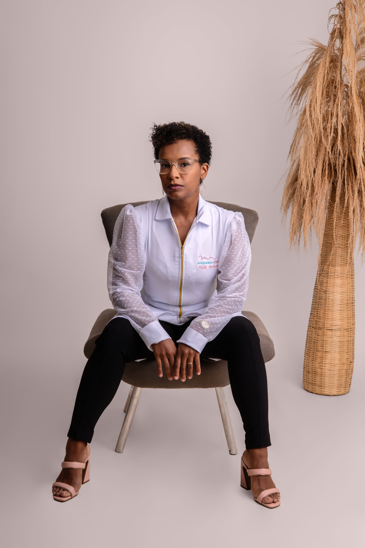 CONSTRUÇÃO DE IMAGEM - MASSOTERAPIA