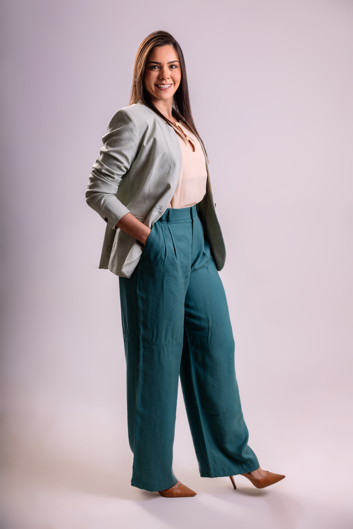 CONSTRUÇÃO DE IMAGEM - ARQUITETA