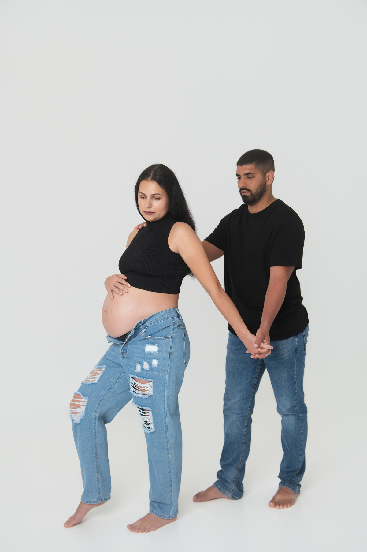 Fotografias delicadas de gravidez no Algarve