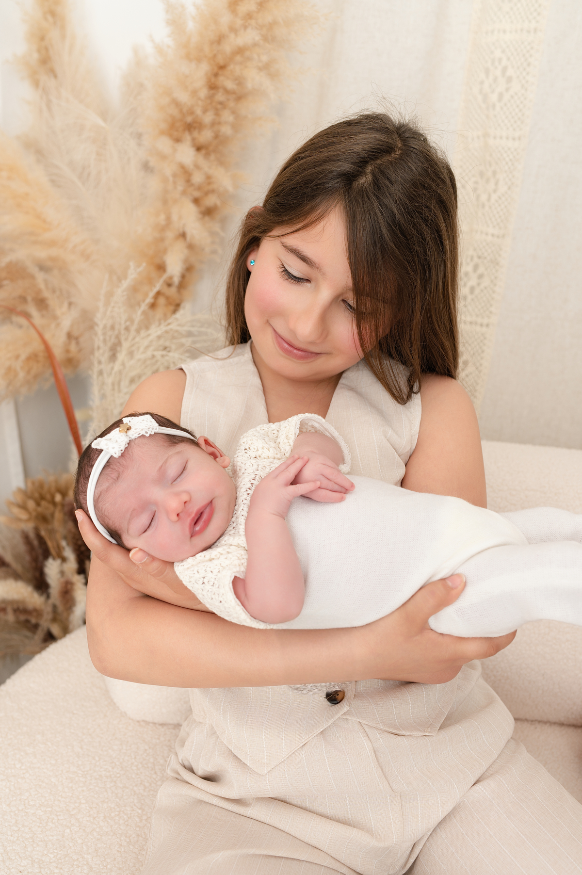 Fotografia newborn delicada e natural.