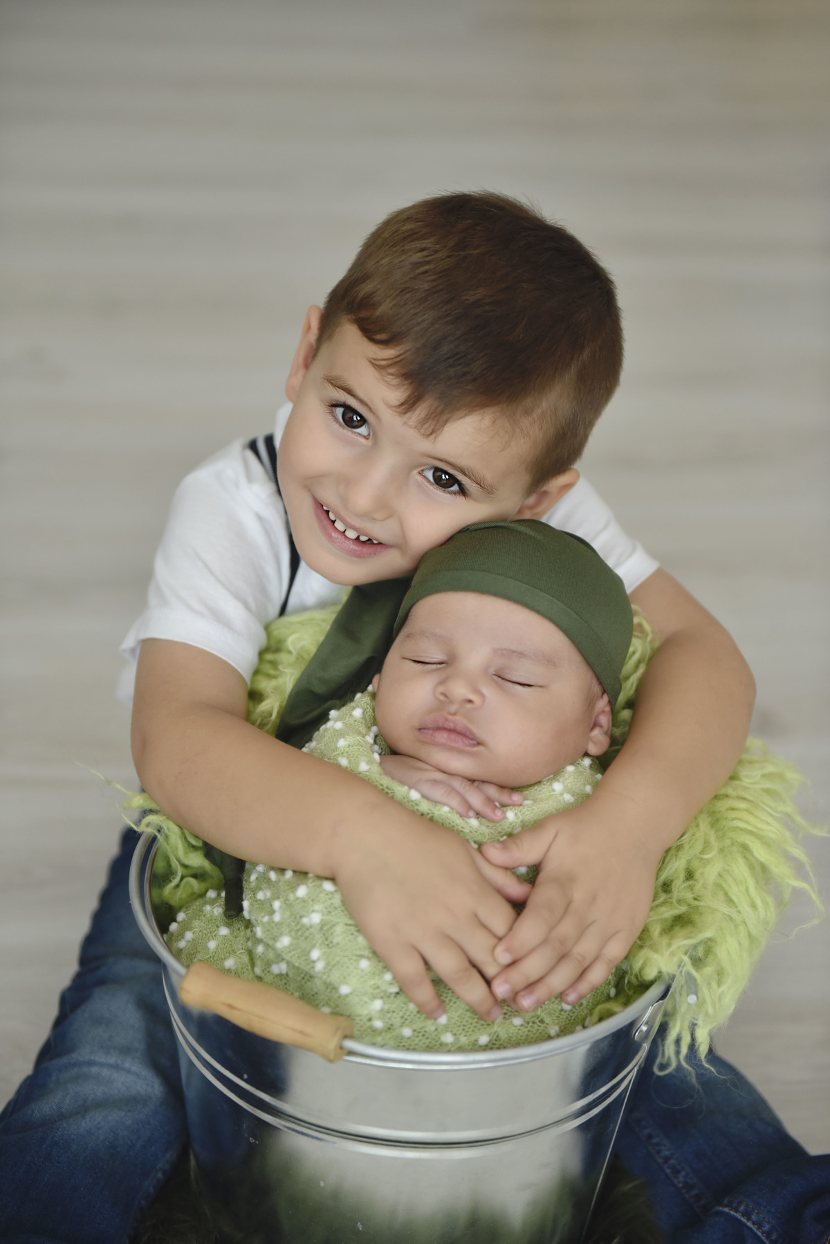 melhorfotografanewborn,estudiofotografia, odeceixemaravilha,Algarve,fotografianewborn, sweetbabyfotografia,bebe,recemnascido,grávida, maternidade,fotografiafamilia,smashthecake,susananovaisfotografia,asmaisbonitasfotografias,enroladinho,irmaos