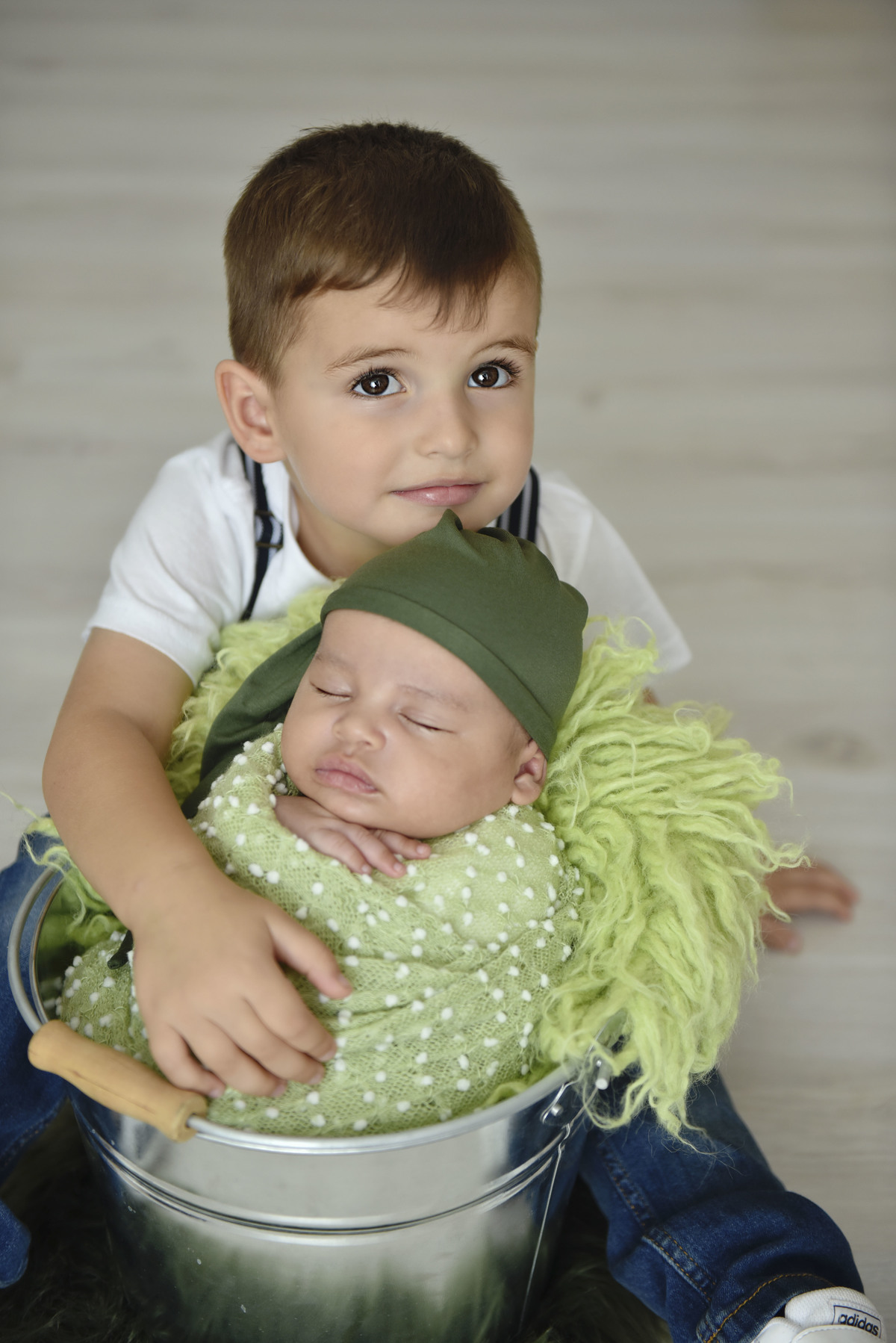 melhorfotografanewborn,estudiofotografia, odeceixemaravilha,Algarve,fotografianewborn, sweetbabyfotografia,bebe,recemnascido,grávida, maternidade,fotografiafamilia,smashthecake,susananovaisfotografia,asmaisbonitasfotografias,enroladinho,irmaos