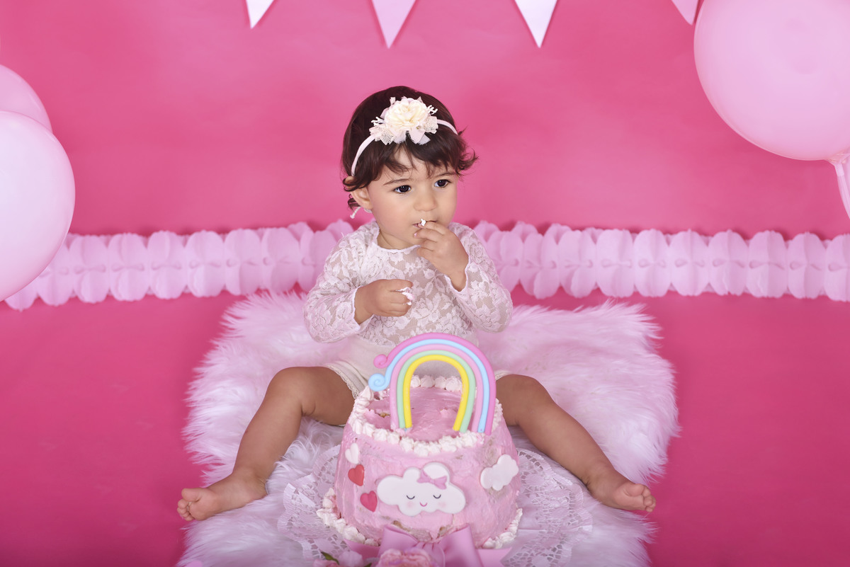 melhorfotografabebe,estudiofotografia,amormaior, odeceixemaravilha,Algarve,fotografiabebes,sweetbabyfotografia,bebe,baloes,cenarioencantador,bolo,fotografiafamilia,smashthecake,susananovaisfotografia,asmaisbonitasfotografias,bolo,osmaislindosrompers
