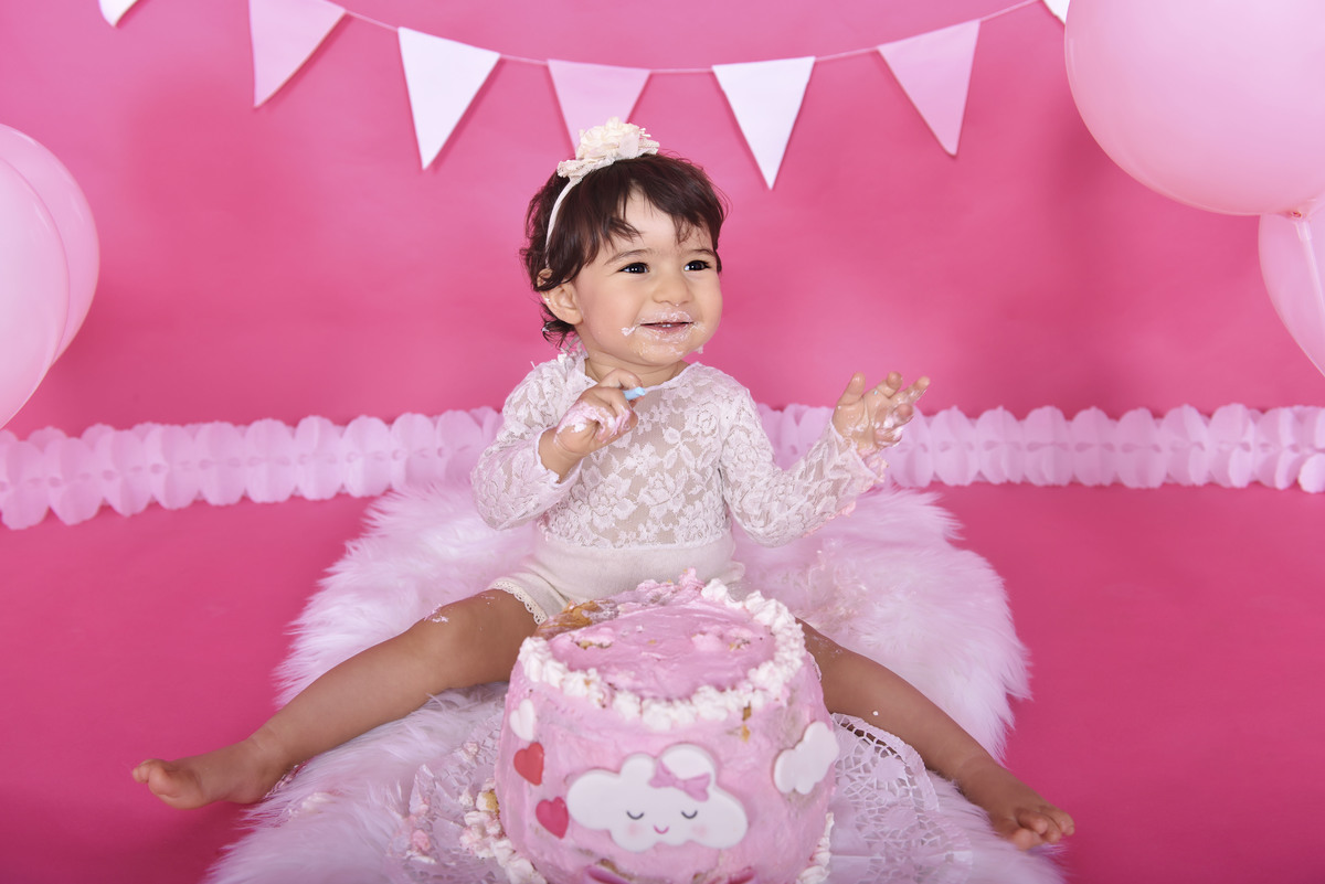 melhorfotografabebe,estudiofotografia,amormaior, odeceixemaravilha,Algarve,fotografiabebes,sweetbabyfotografia,bebe,baloes,cenarioencantador,bolo,fotografiafamilia,smashthecake,susananovaisfotografia,asmaisbonitasfotografias,bolo,osmaislindosrompers,book