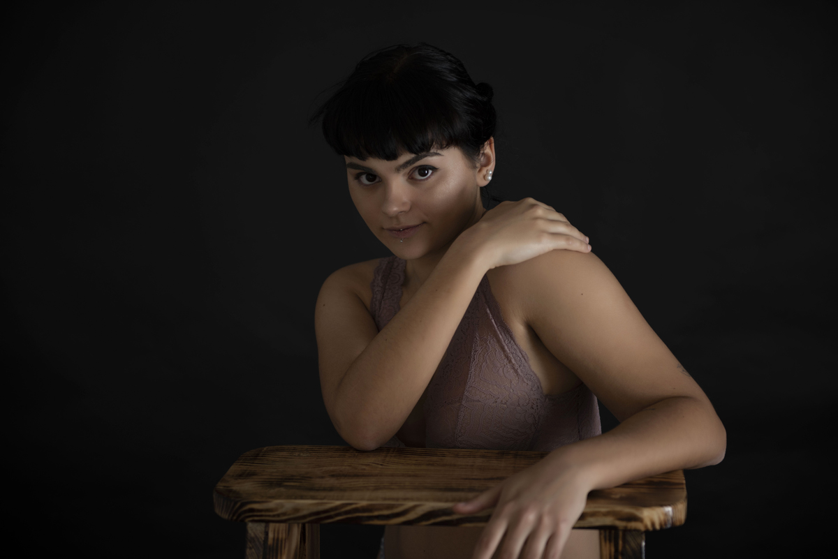 mulher,elegancia,retrato,sessaofeminina,contornocorpo,melhorfotografademulher,estudio,susananovaisfotografia,asmaisbelasfotografiasde mulher,corpo,lingerie,sensual