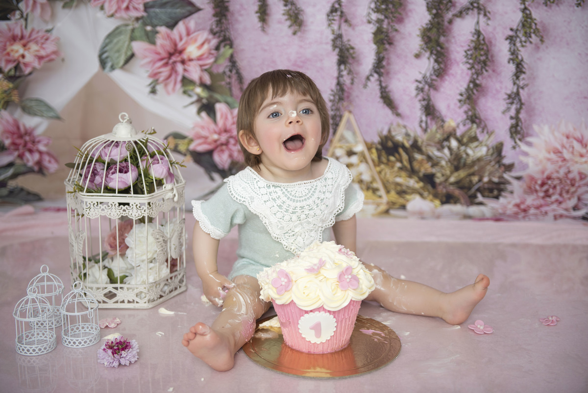 odeceixemaravilha,Algarve,fotografiabebes,sweetbabyfotografia,comer,baloes,cenarioencantador,bolo,foto