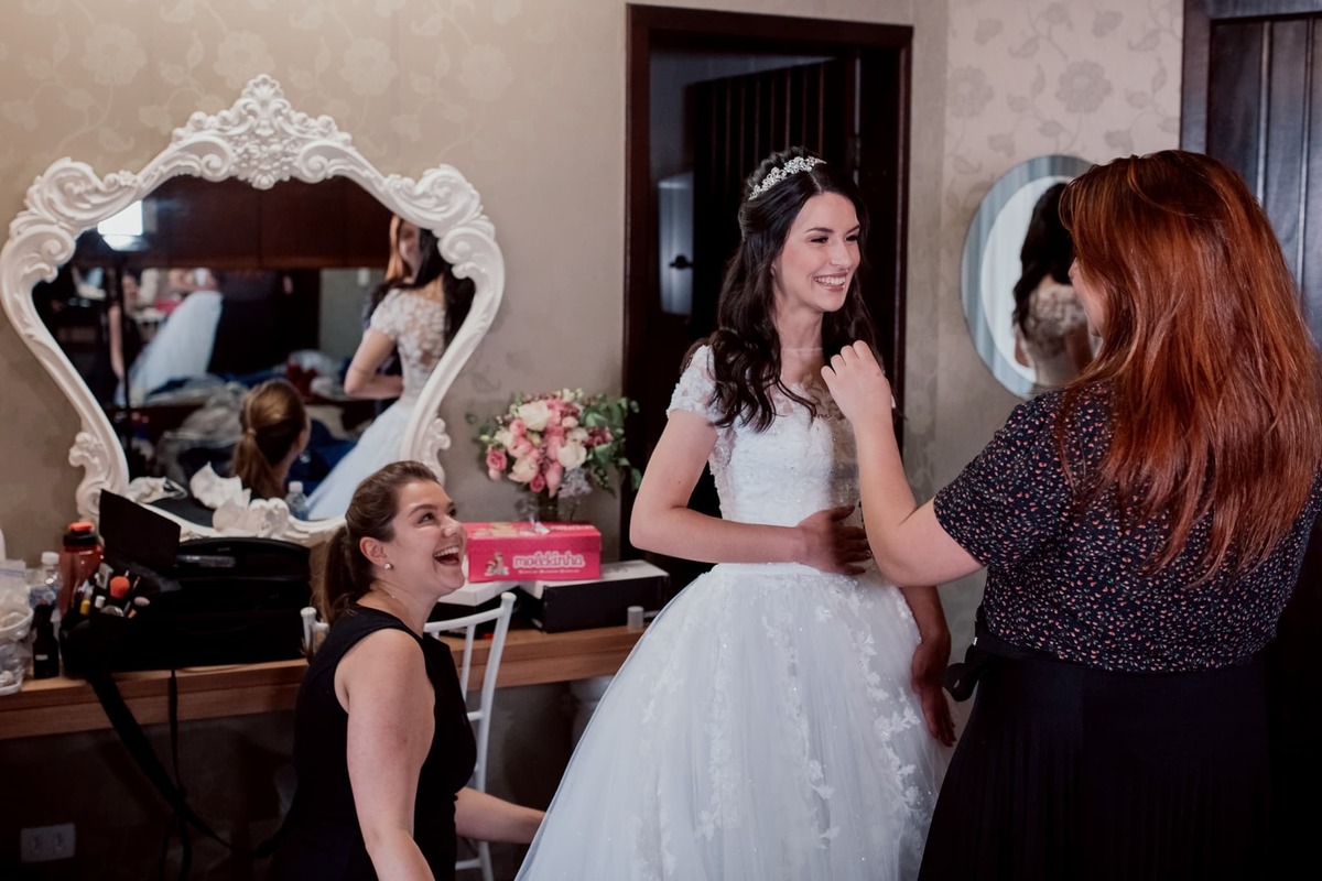 making of noiva ju laggus maquiagem beauty leve iluminadora penteado semi preso su macedo