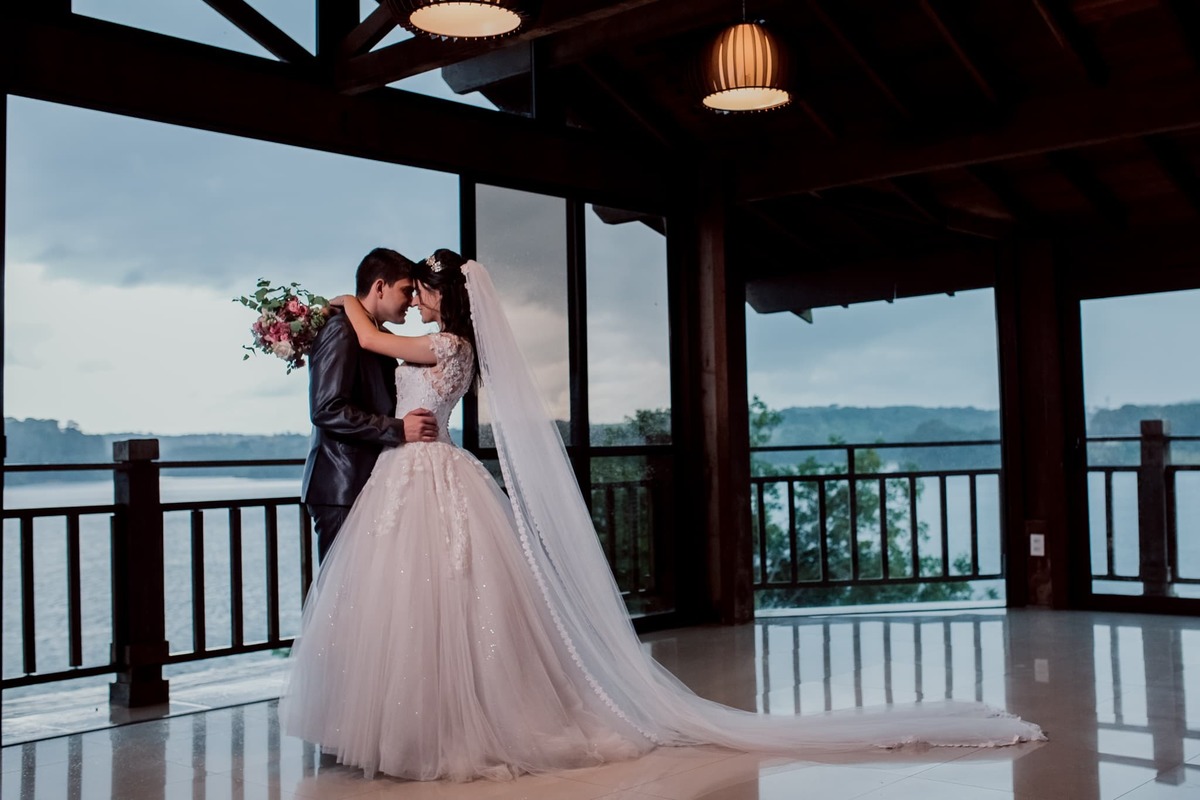 casamento noiva ju laggus maquiagem beauty leve iluminadora natural noivos