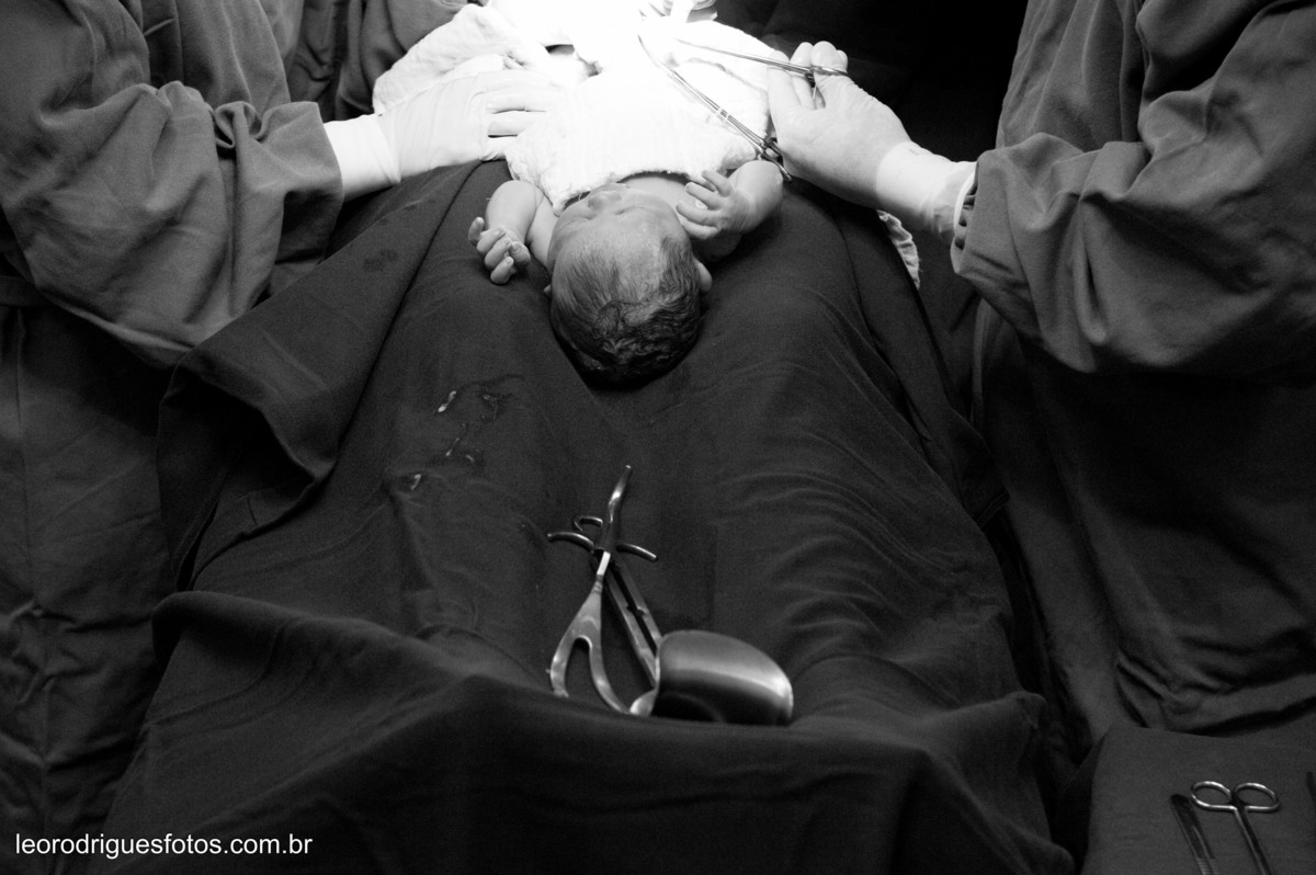 fotos de parto, parto em uberaba mg, fotos de neném nascendo, fotos em hospital