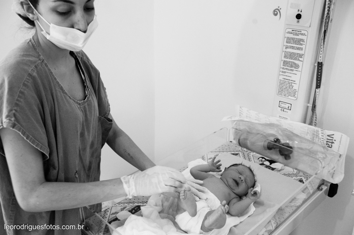 fotos de parto, parto em uberaba mg, fotos de neném nascendo, fotos em hospital