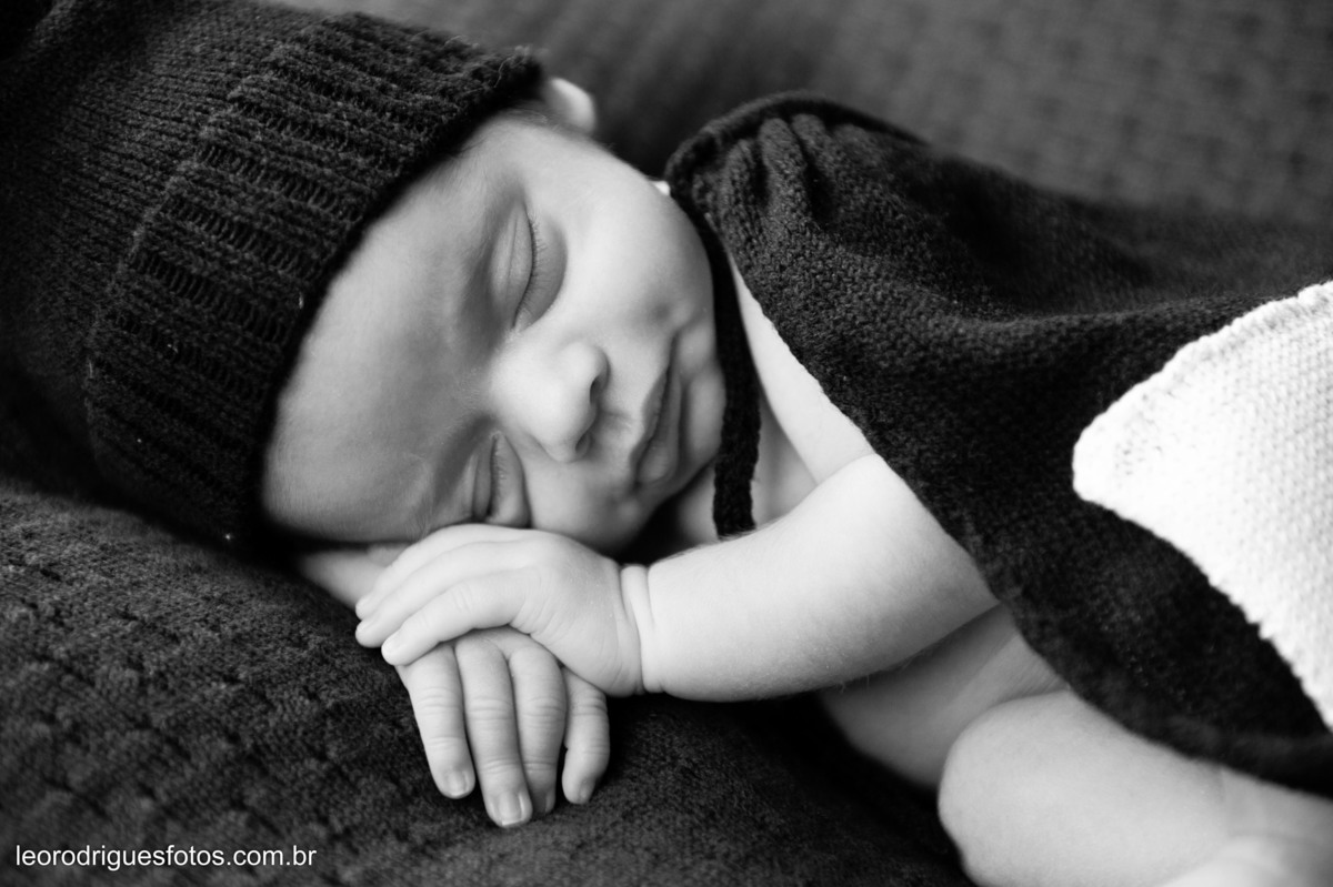 newborn, newborn em uberaba, uberaba minas gerais, fotos de recém nascido, fotos de neném, fotos criativas de neném