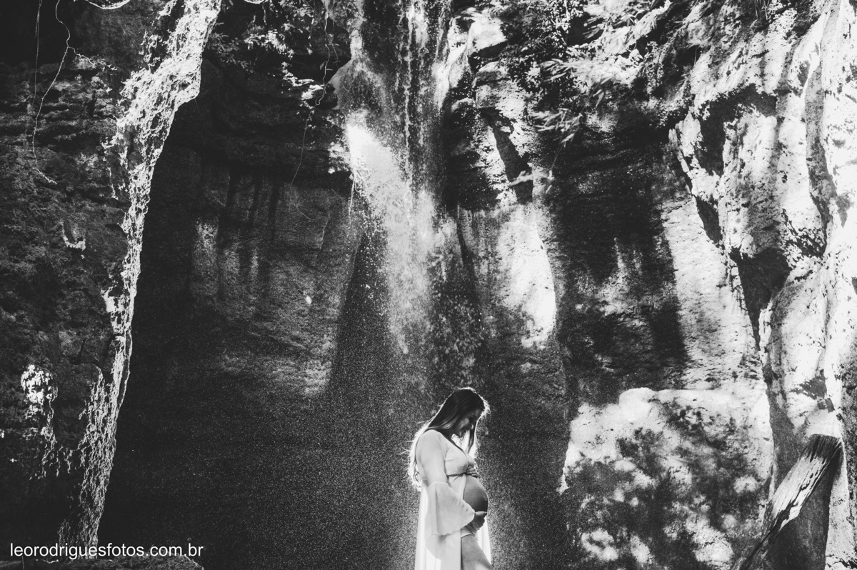 Book gestante, gestante, gestação, fotos de gestante, fotos no vale encantado uberaba mg, book de gestante vale encantado, uberaba mg, fotos criativas de gestante, roupas de gestante