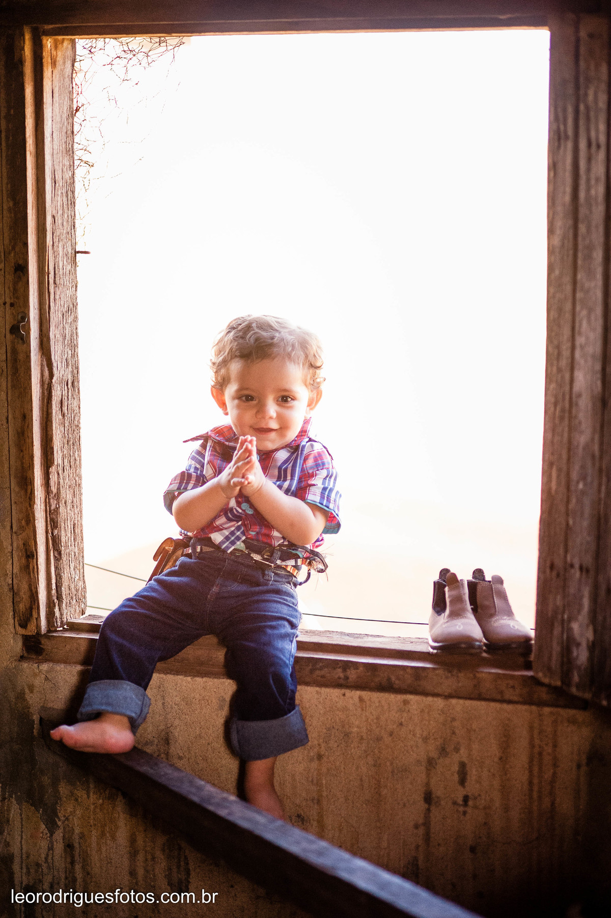 um aninho, book de criança, criança, fotos de criança, fotos de aniversario, fotos de criança em fazenda, fazenda, book na fazenda, book de criança na fazenda, fotos criativas de criança, fotos criativas de criança na fazenda 