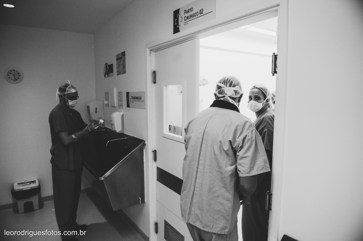 to, fotos do parto, fotos do parto Mário Palmério Hospital Universitário - Uberaba MG, fotos criativas de parto, fotos de recém nascido.