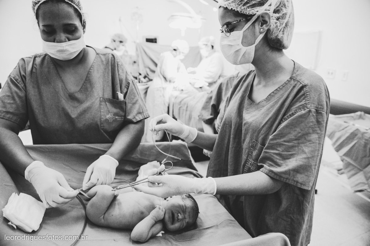 to, fotos do parto, fotos do parto Mário Palmério Hospital Universitário - Uberaba MG, fotos criativas de parto, fotos de recém nascido.