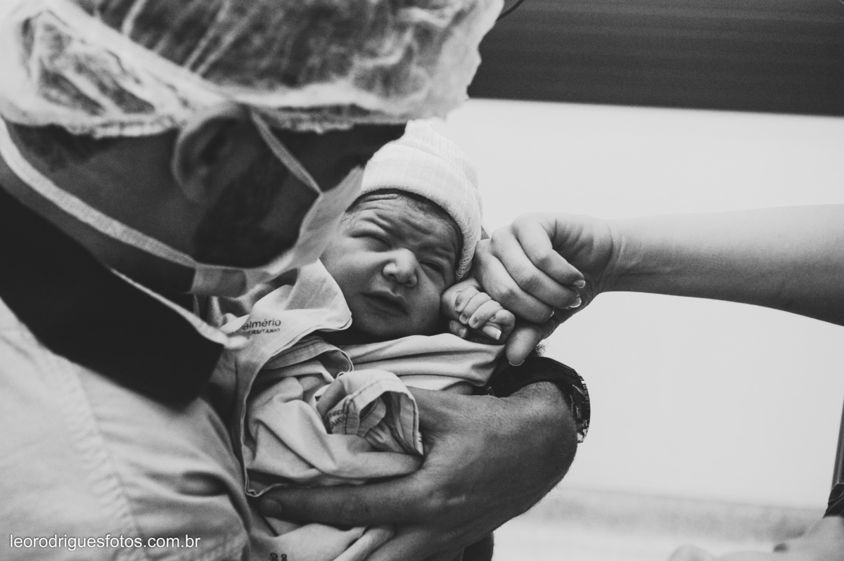 to, fotos do parto, fotos do parto Mário Palmério Hospital Universitário - Uberaba MG, fotos criativas de parto, fotos de recém nascido.