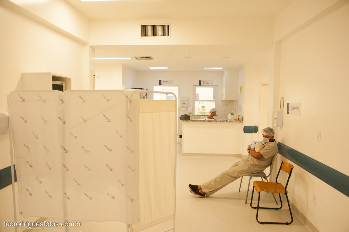 to, fotos do parto, fotos do parto Mário Palmério Hospital Universitário - Uberaba MG, fotos criativas de parto, fotos de recém nascido.