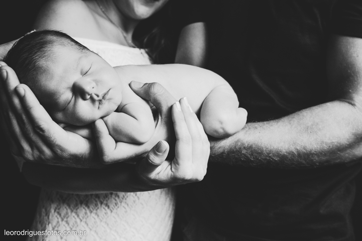 newborn, fotos de recém nascido, newborn estúdio léo rodrigues fotos, fotos de criança, recém nascido, uberaba mg, newborn uberaba mg.