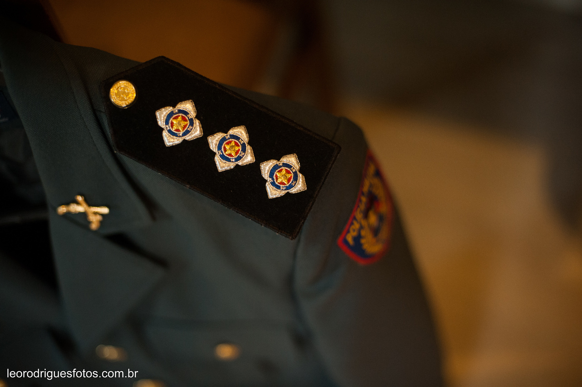 wedding, casamento, making off do noivo,  making off do noiva, casamento de policial em uberaba mg, casamento igreja são domingos uberaba mg, recepção casa do folclore uberaba mg, fotos criativas de casamento