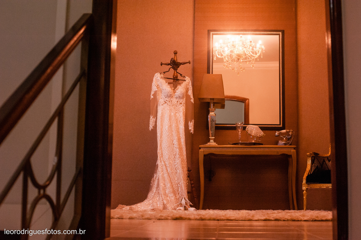 wedding, casamento, making off do noivo,  making off do noiva, casamento de policial em uberaba mg, casamento igreja são domingos uberaba mg, recepção casa do folclore uberaba mg, fotos criativas de casamento