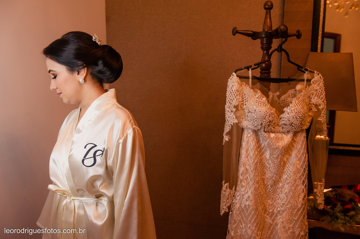 wedding, casamento, making off do noivo,  making off do noiva, casamento de policial em uberaba mg, casamento igreja são domingos uberaba mg, recepção casa do folclore uberaba mg, fotos criativas de casamento