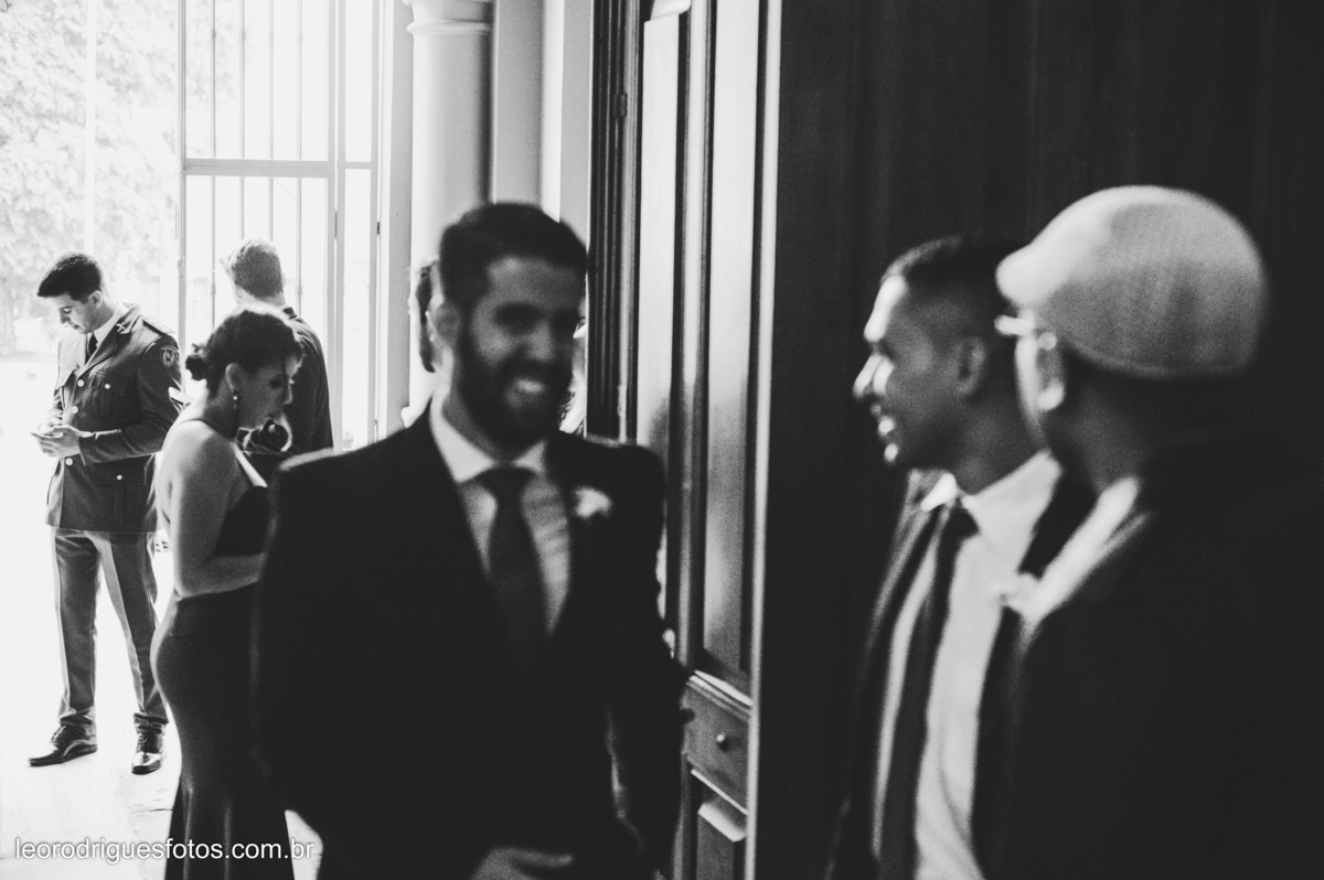 wedding, casamento, making off do noivo,  making off do noiva, casamento de policial em uberaba mg, casamento igreja são domingos uberaba mg, recepção casa do folclore uberaba mg, fotos criativas de casamento