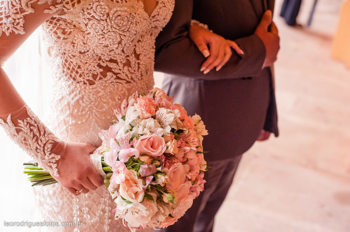 wedding, casamento, making off do noivo,  making off do noiva, casamento de policial em uberaba mg, casamento igreja são domingos uberaba mg, recepção casa do folclore uberaba mg, fotos criativas de casamento