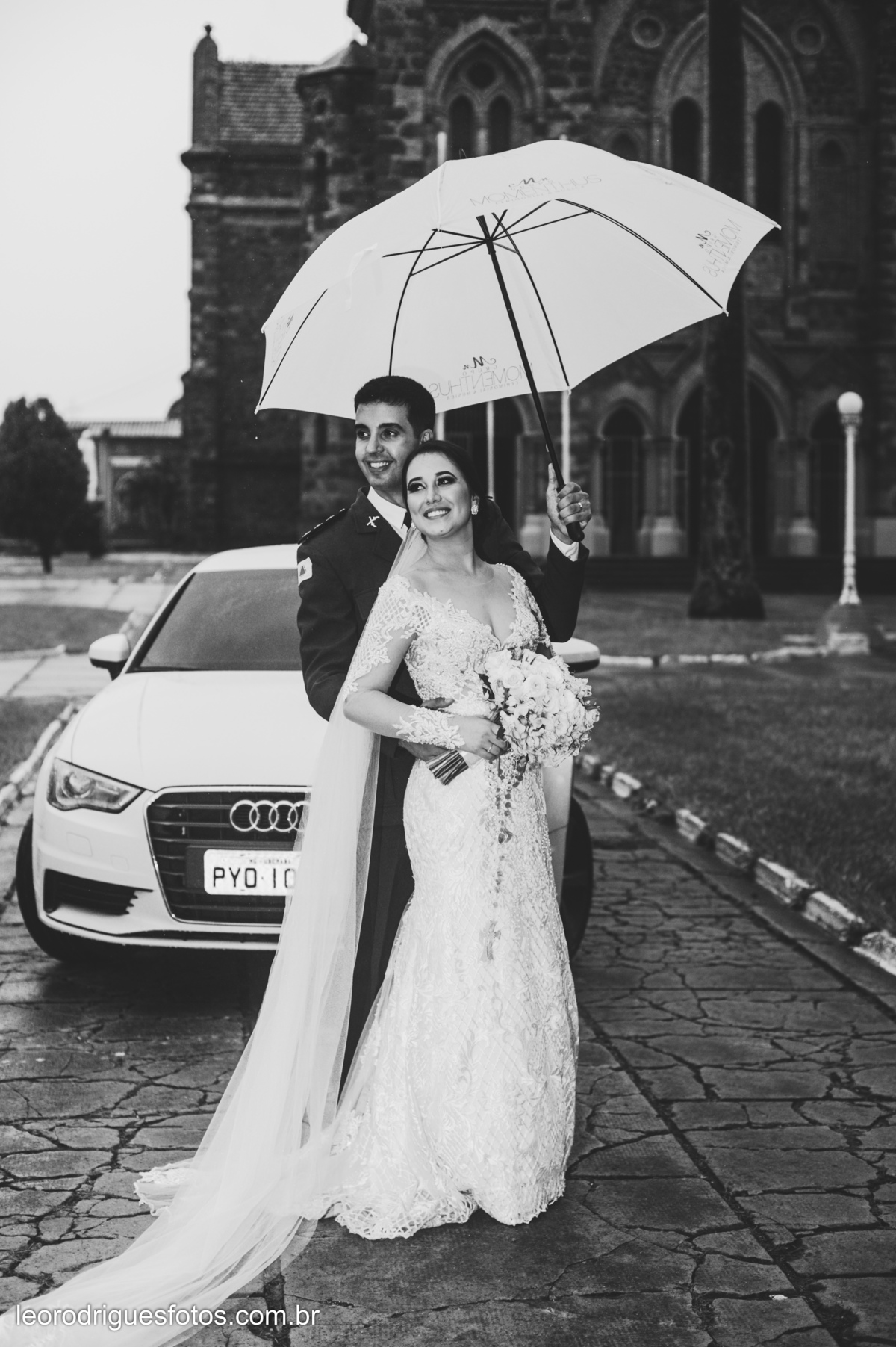 wedding, casamento, making off do noivo,  making off do noiva, casamento de policial em uberaba mg, casamento igreja são domingos uberaba mg, recepção casa do folclore uberaba mg, fotos criativas de casamento