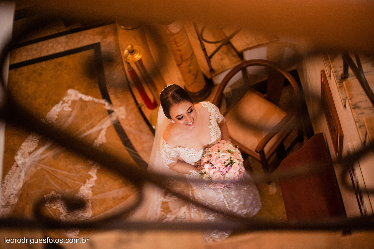 wedding, casamento, making off do noivo,  making off do noiva, casamento de policial em uberaba mg, casamento igreja são domingos uberaba mg, recepção casa do folclore uberaba mg, fotos criativas de casamento