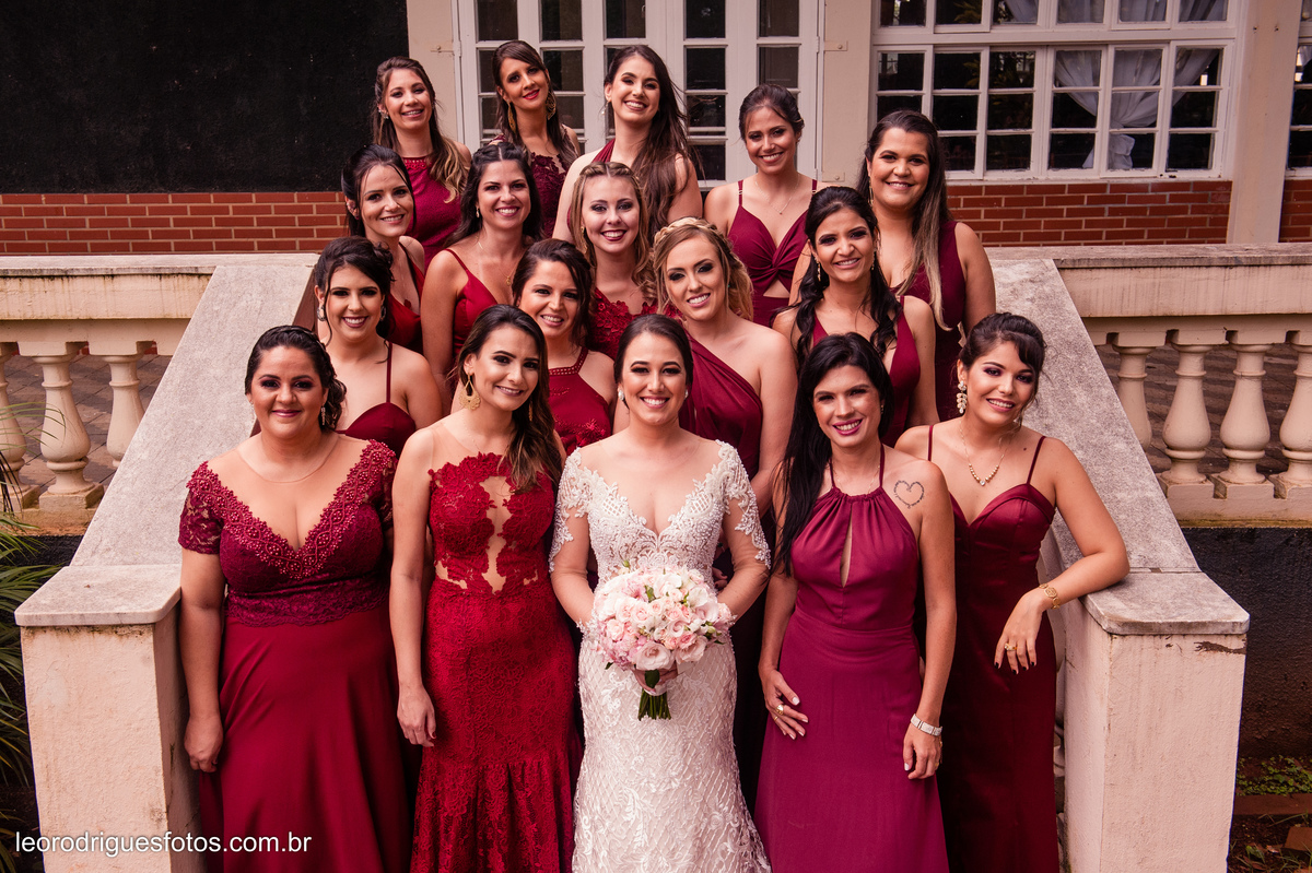 wedding, casamento, making off do noivo,  making off do noiva, casamento de policial em uberaba mg, casamento igreja são domingos uberaba mg, recepção casa do folclore uberaba mg, fotos criativas de casamento