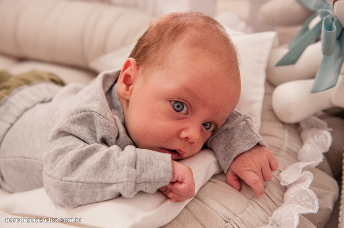 acompanhamento de fotos de recém nascido, fotos de neném, fotos mês a mês, fotos de criança,criança, fotos de acompanhamento mês a mês