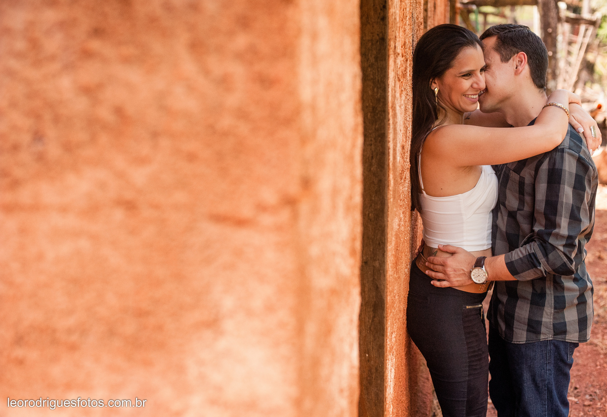 pré wedding, pré casamento, foto de casal, fotos em matutina mg, matutina mg, pré wedding em matutina mg, fotos criativas de casal, 