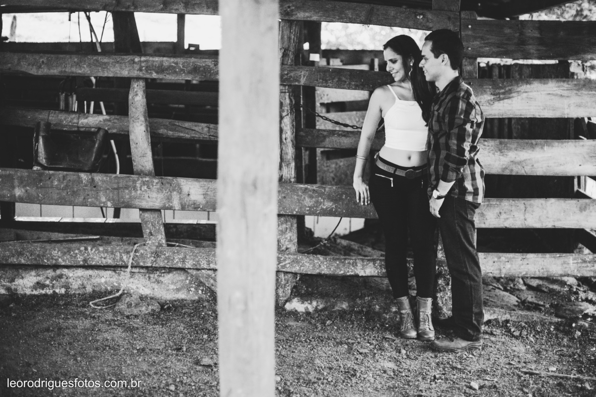 pré wedding, pré casamento, foto de casal, fotos em matutina mg, matutina mg, pré wedding em matutina mg, fotos criativas de casal, 