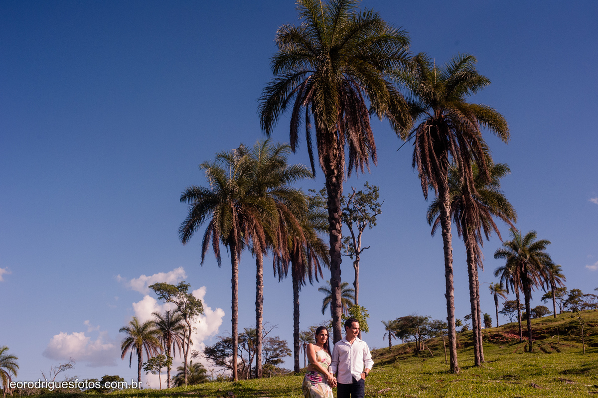 pré wedding, pré casamento, foto de casal, fotos em matutina mg, matutina mg, pré wedding em matutina mg, fotos criativas de casal, 